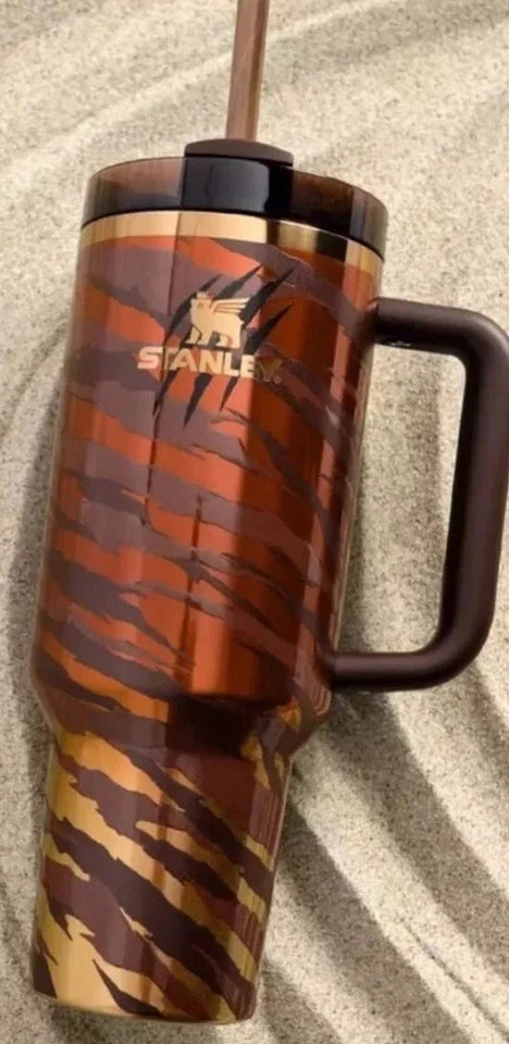 Stanley X Tyla Tiger Limited Edition 40oz Quencher
