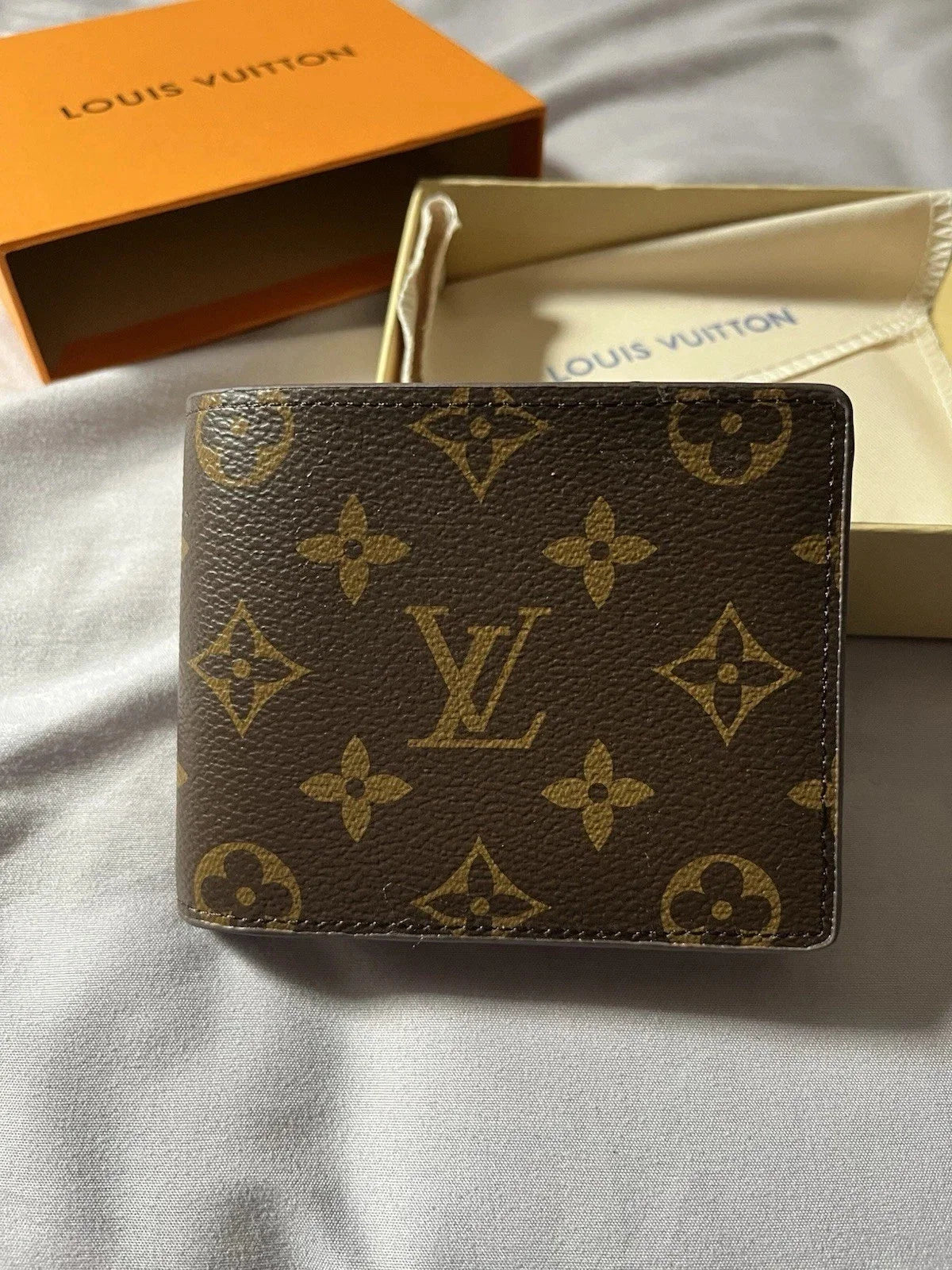 LV Louis Vuitton Monogram Bifold Wallet Brown Mens