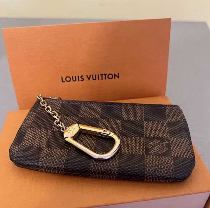 Louis Vuitton Key Pouch M62650