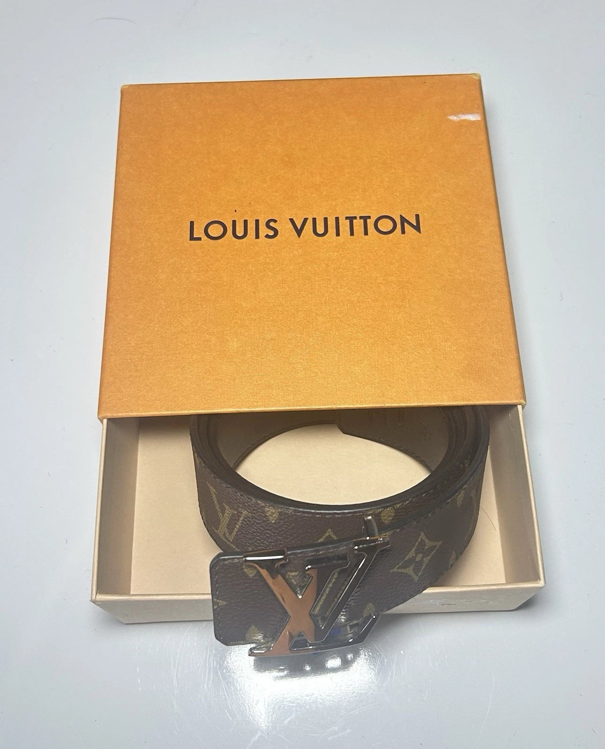 Louis Vuitton LV Initiales Monogram Reversible 40mm Belt Sz 44/110