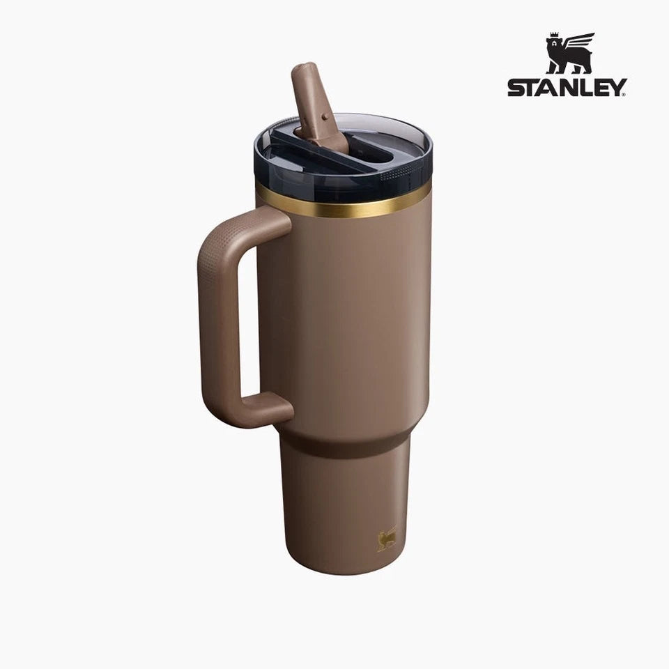 The Stanley 1913 x Karol G 30oz H2.0 Flowstate Quencher Tumbler NEW IN HAND